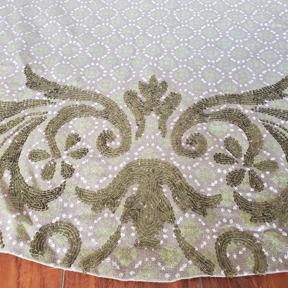 Anthropologie Linen Blend Sequin 60" Round Boho Christmas Tree Skirt Khaki Green - Picture 6 of 12
